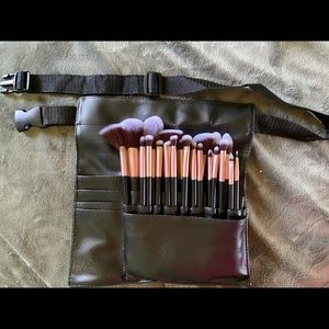Professional Cosmetics Brushes with Belt Waist Bag